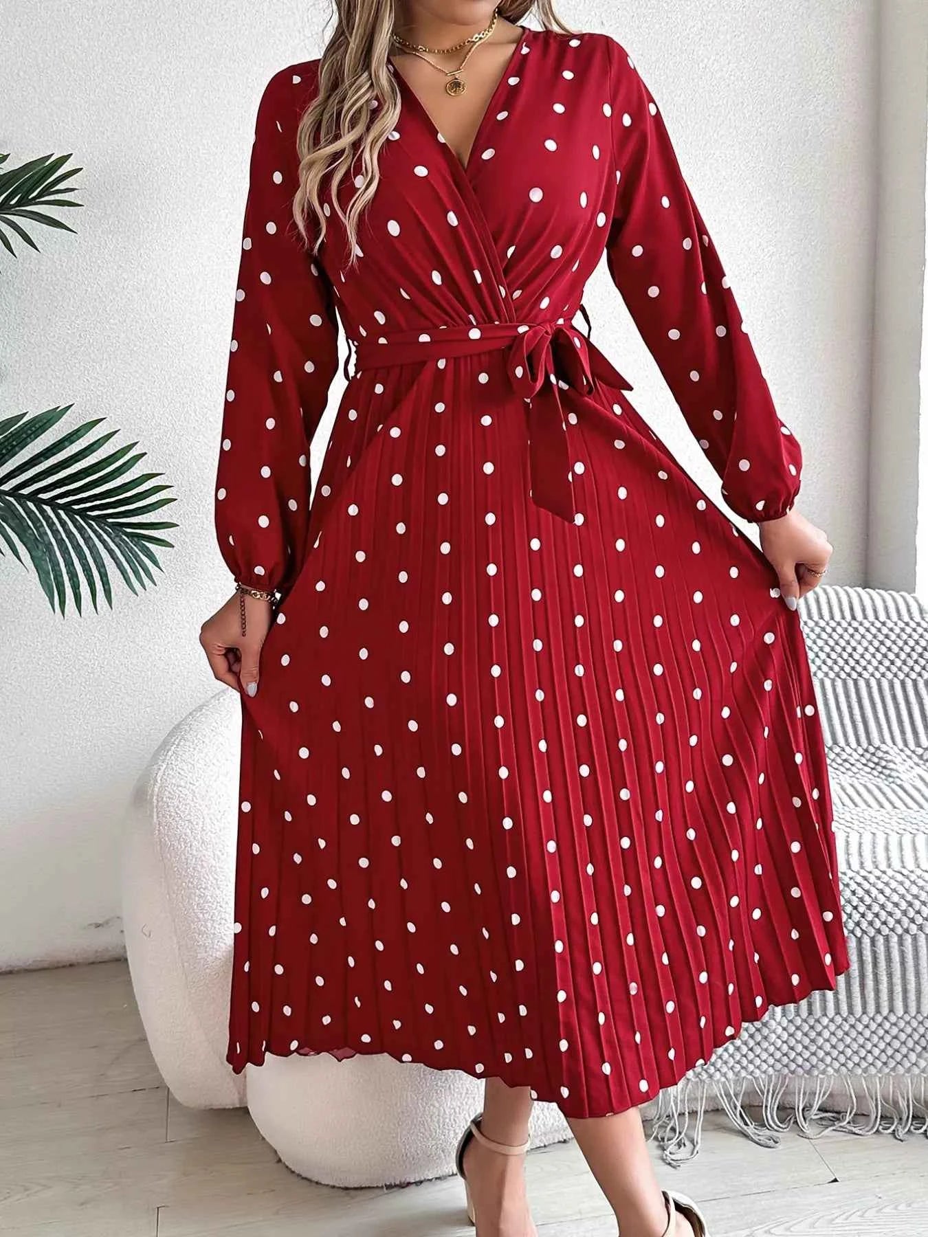 Long Sleeve Midi Pleated Dress