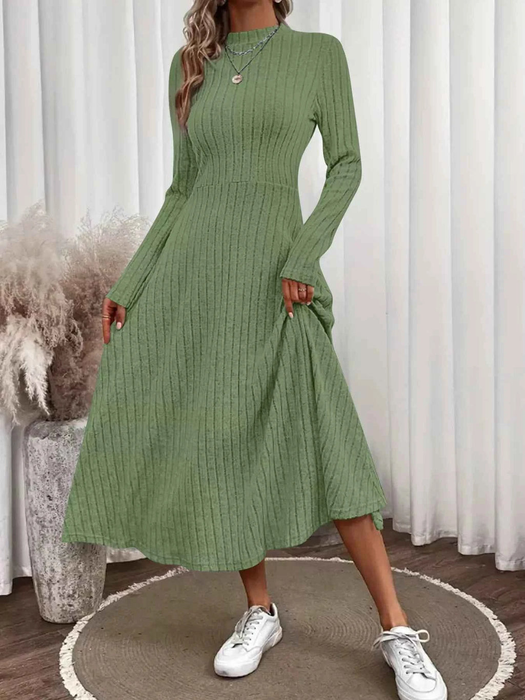 Ribbed Knit Long Sleeve Midi Dress