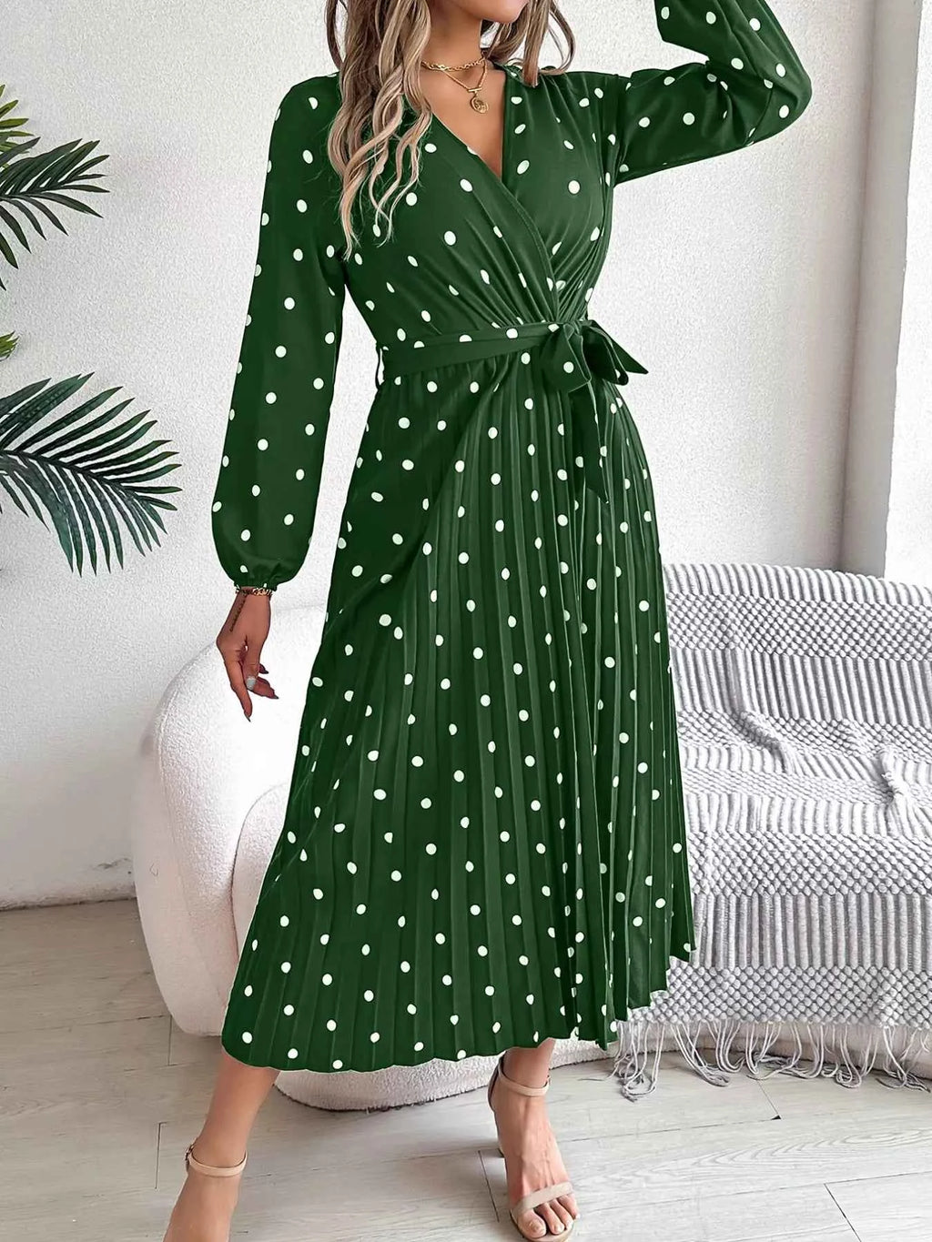 Long Sleeve Midi Pleated Dress