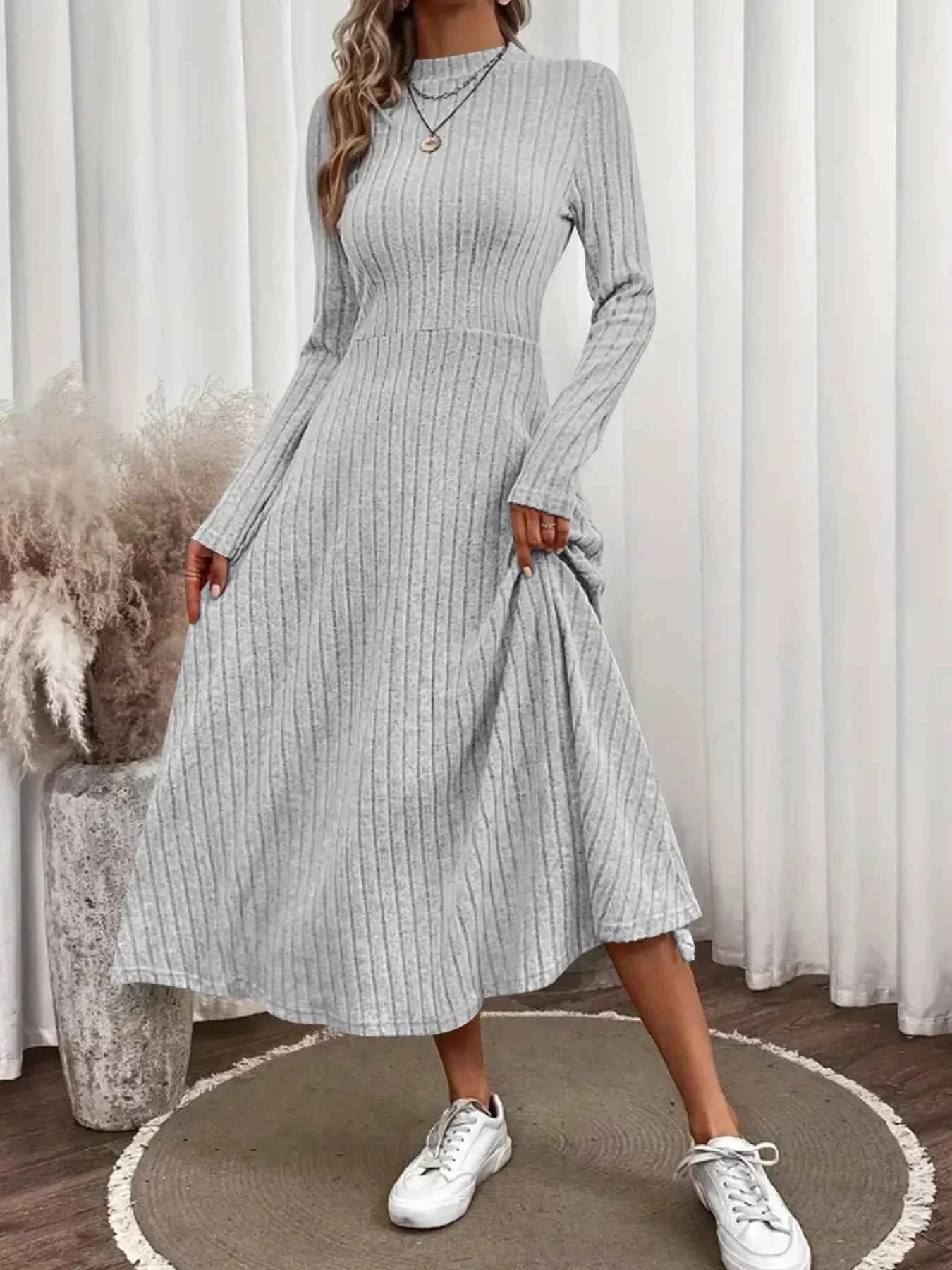 Ribbed Knit Long Sleeve Midi Dress