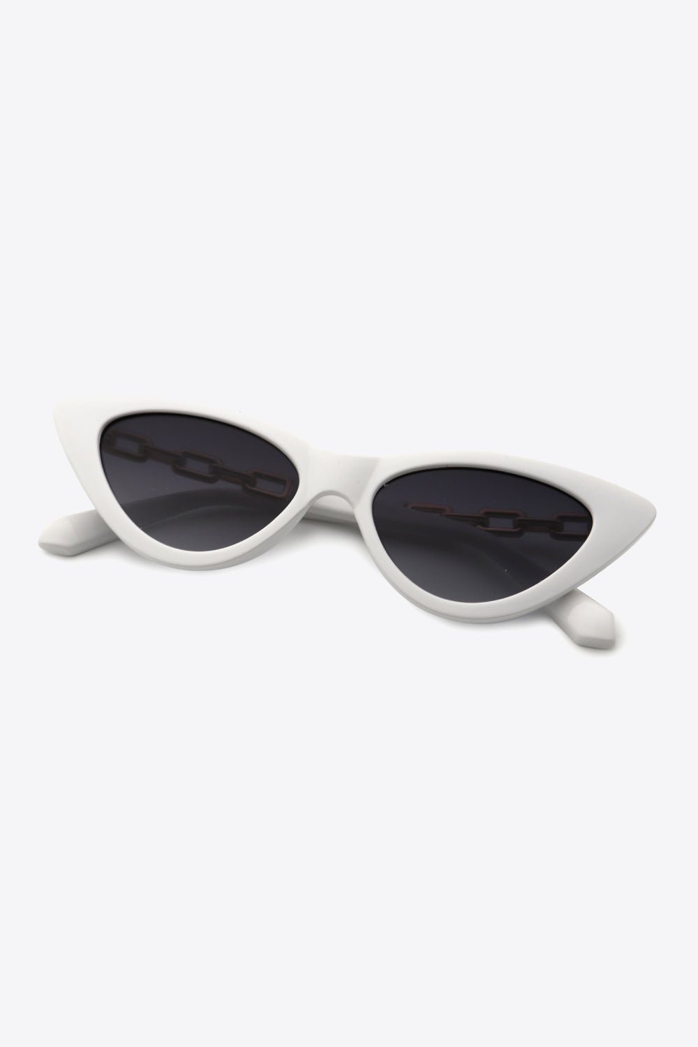 Chain Accent Cat - Eye Sunglasses - TNT Dress Co.