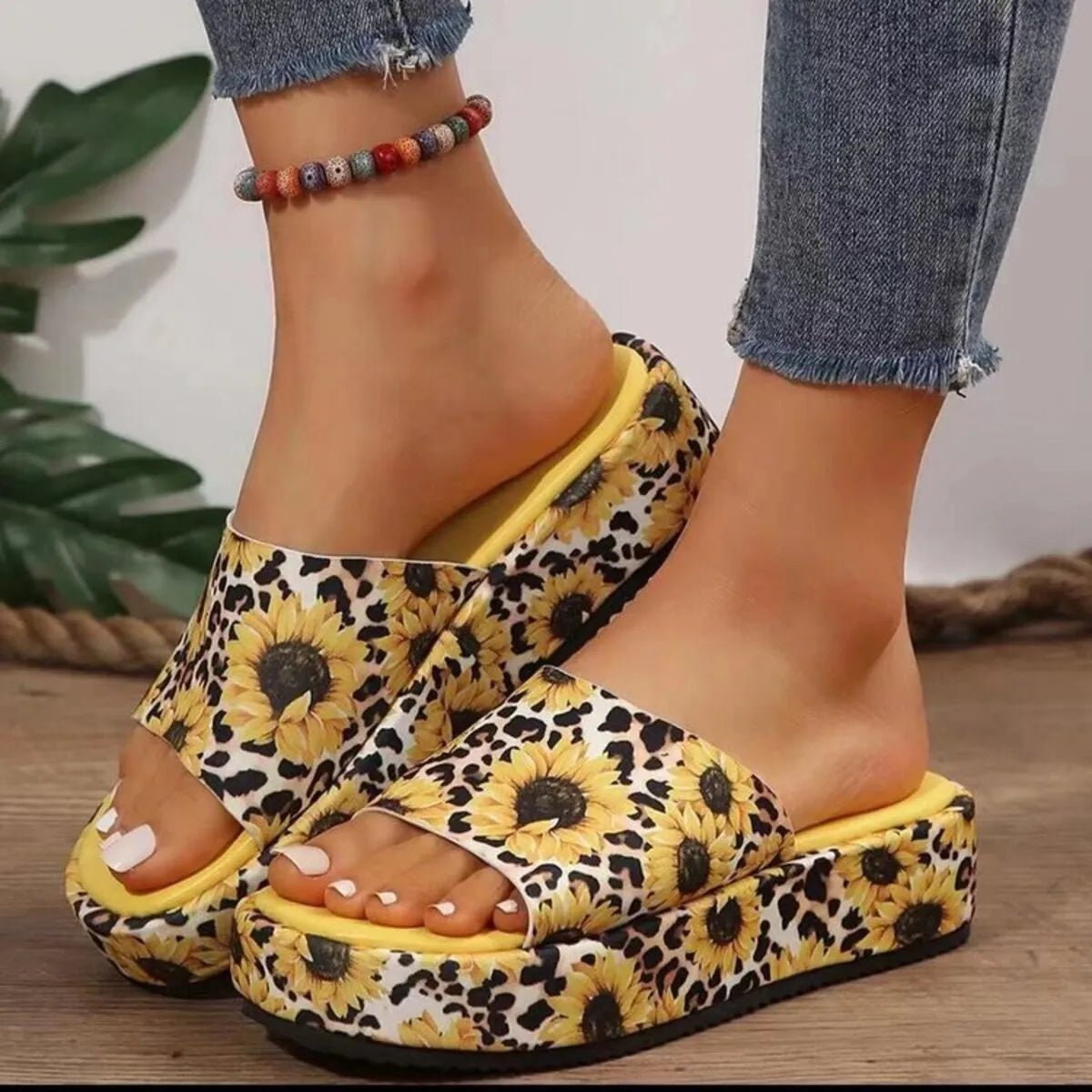 Platform Sandals - The Nicole - Tayan Dress Co.
