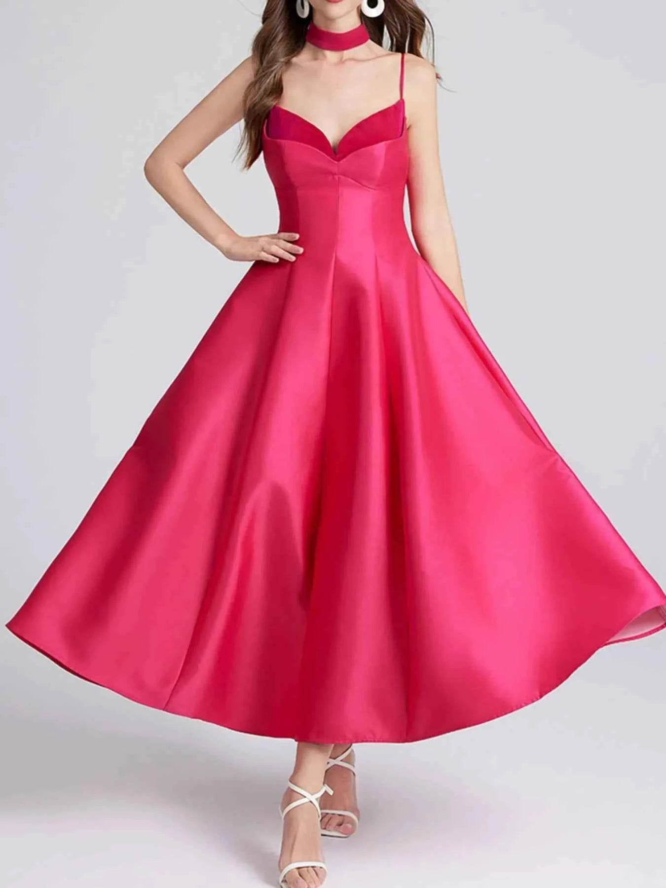 Sweetheart Midi Dress