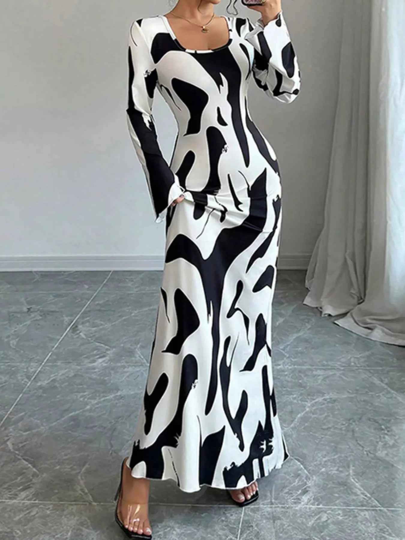 Long Sleeve Maxi Dress