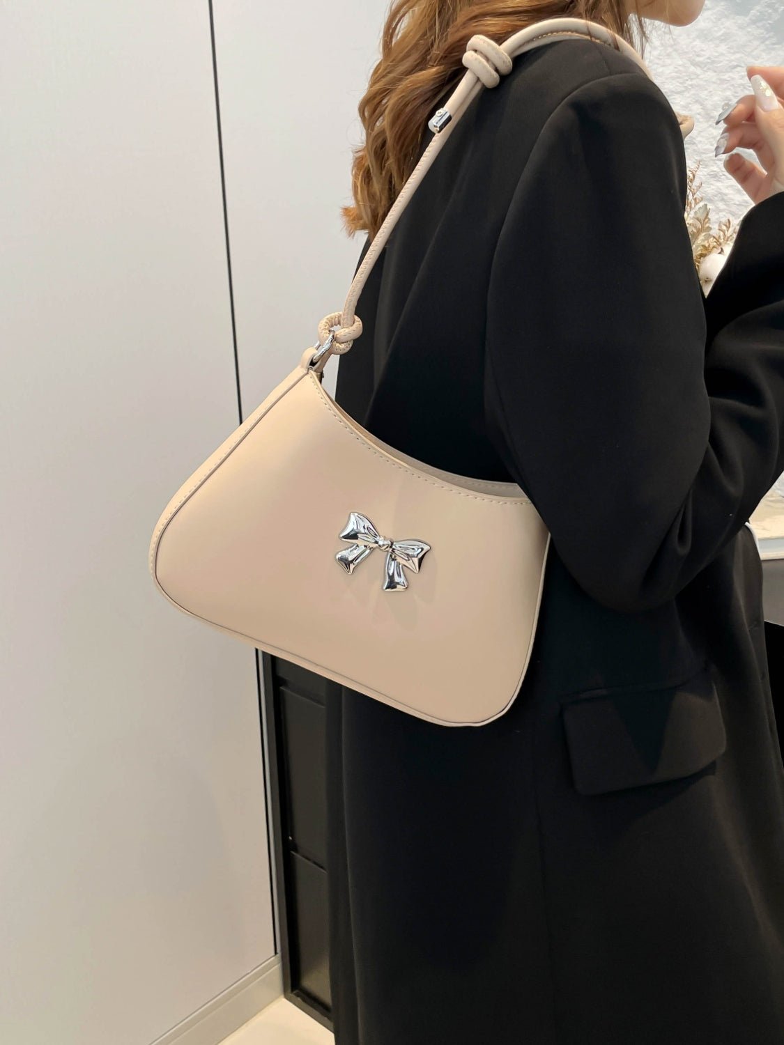 Bow - Detail PU Leather Knotted Strap Handbag - TNT Dress Co.