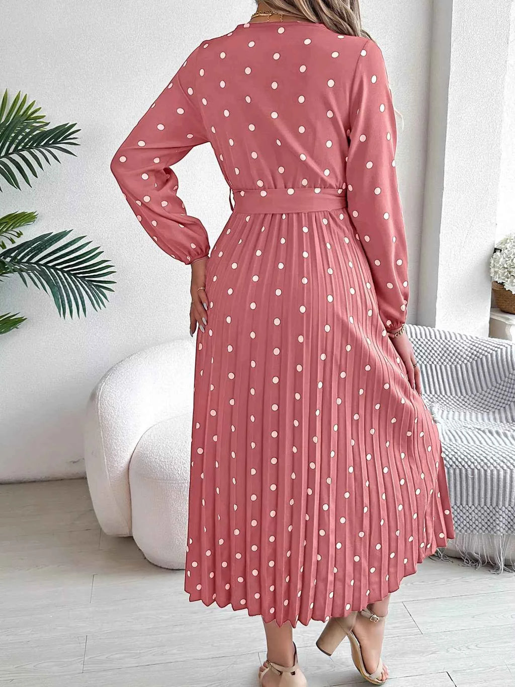 Long Sleeve Midi Pleated Dress
