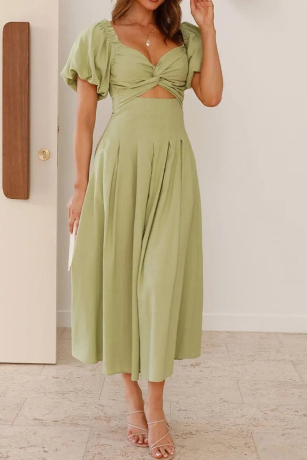 Sweetheart Neck Puff Sleeve Dress - TNT Dress Co.