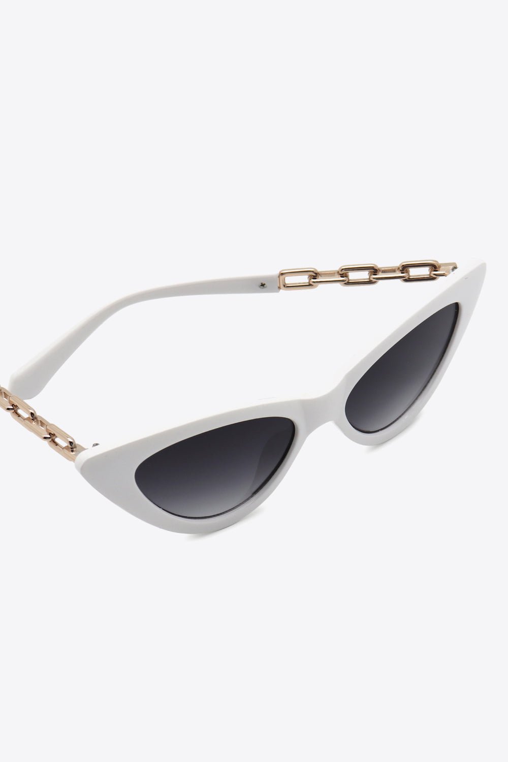 Chain Accent Cat - Eye Sunglasses - TNT Dress Co.