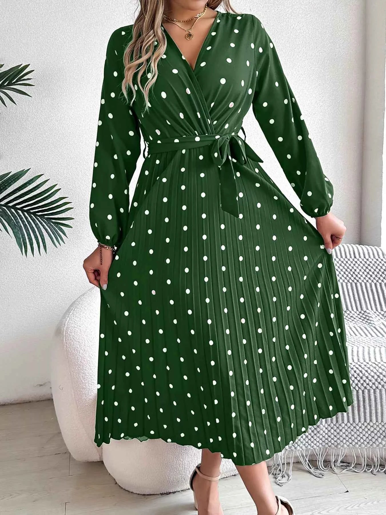Long Sleeve Midi Pleated Dress