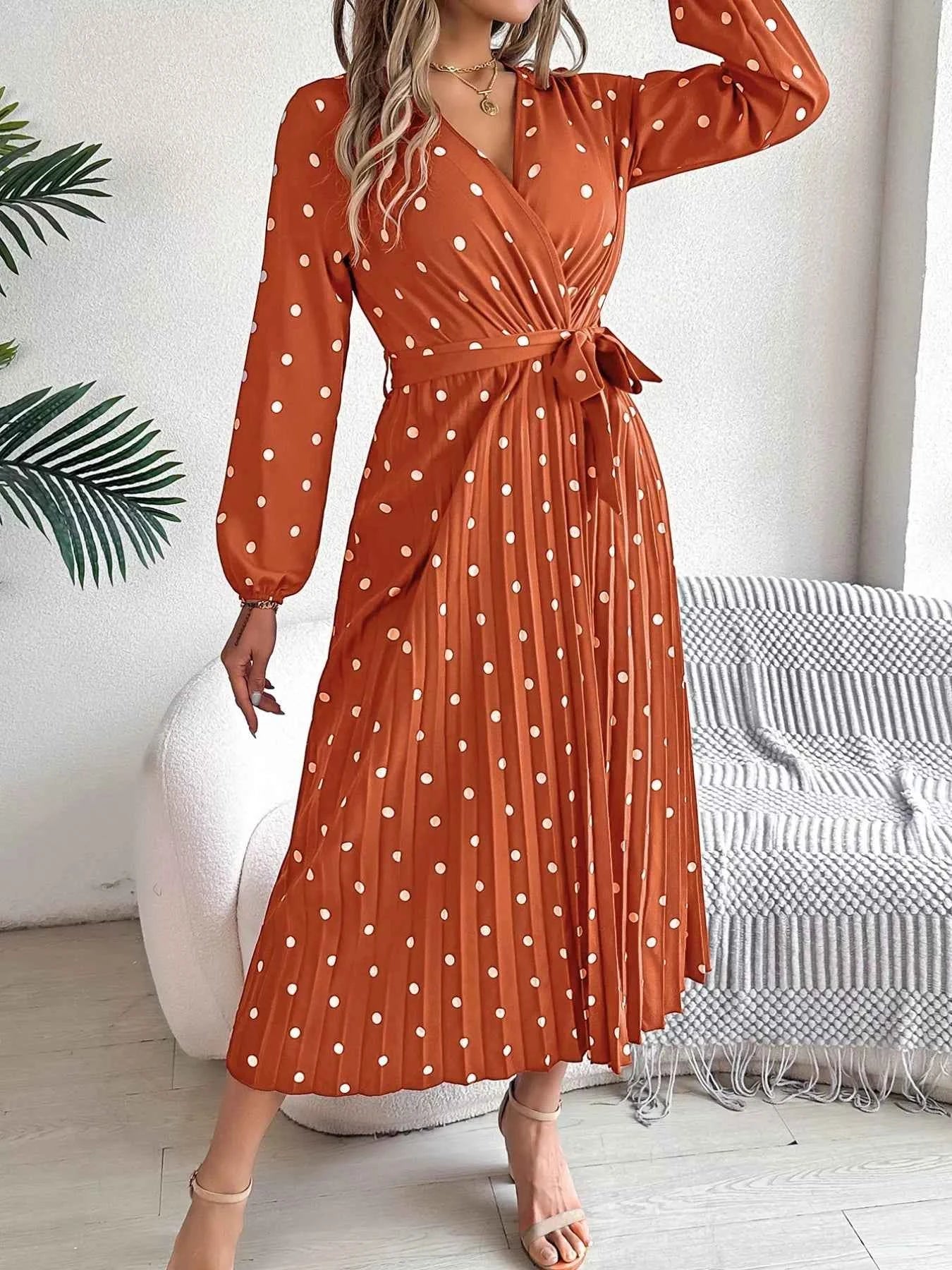 Long Sleeve Midi Pleated Dress