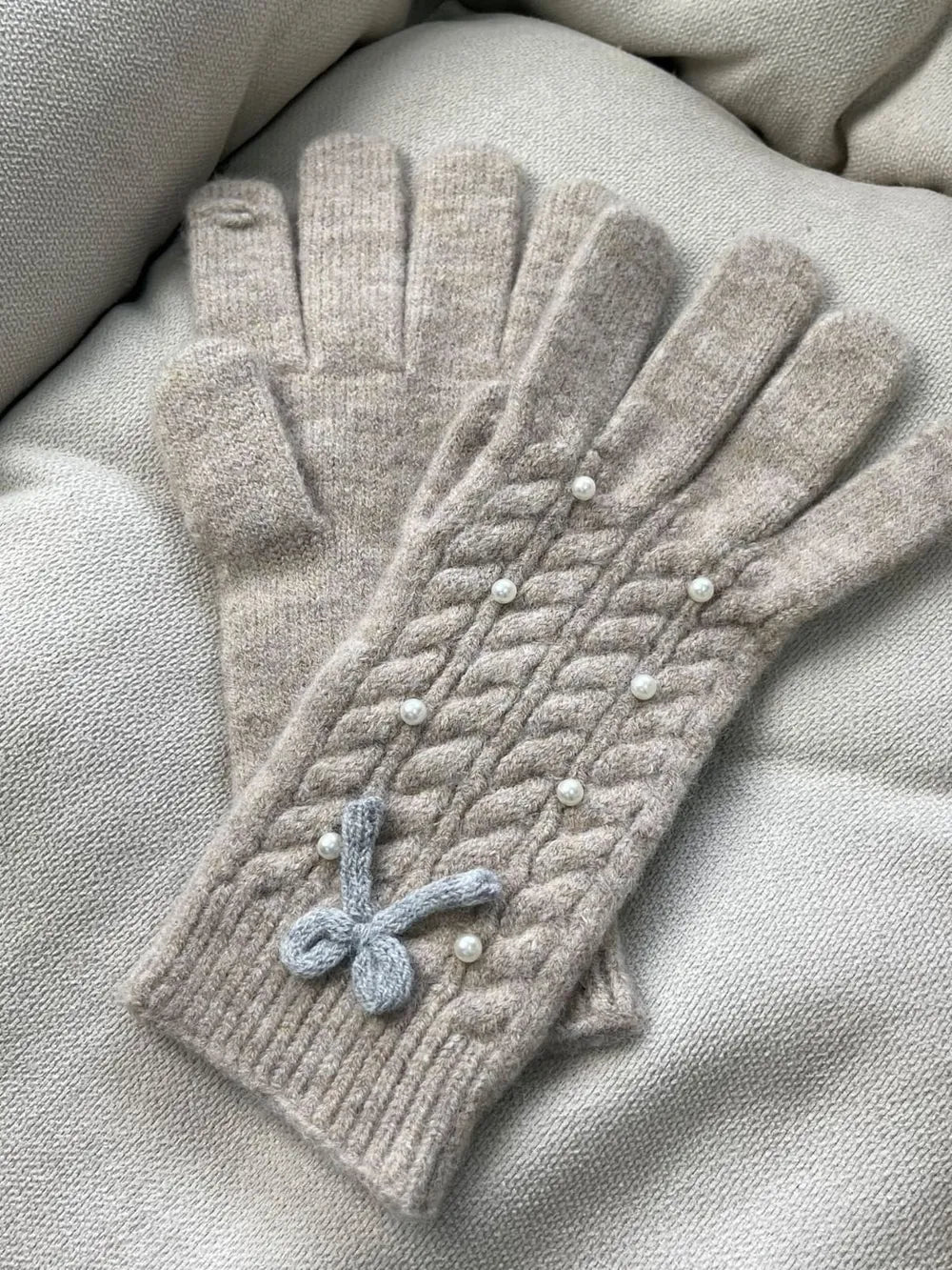Pearl Bow Five - Finger Gloves - The Nicole - Tayan Dress Co.