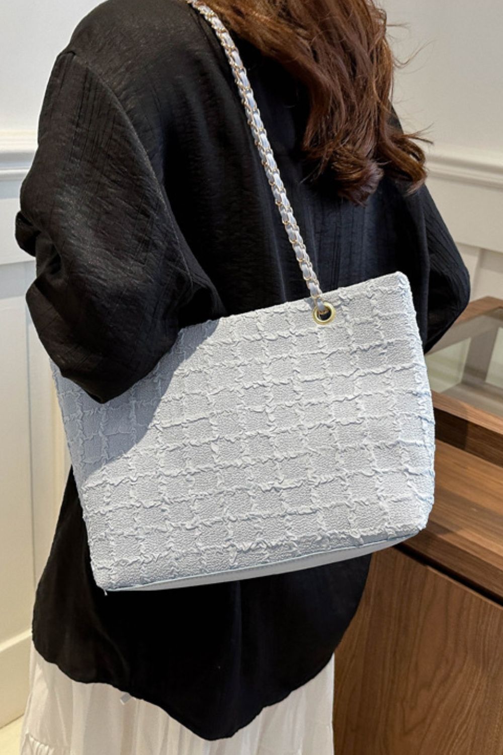 Polyester Texture Chain Tote bag - TNT Dress Co.