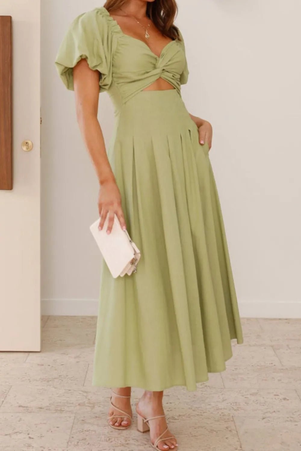 Sweetheart Neck Puff Sleeve Dress - TNT Dress Co.