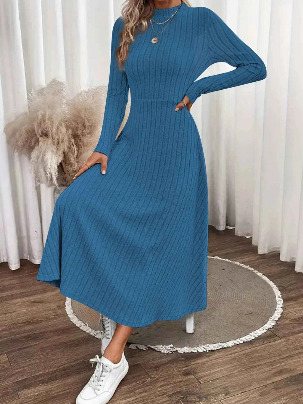 Ribbed Knit Long Sleeve Midi Dress