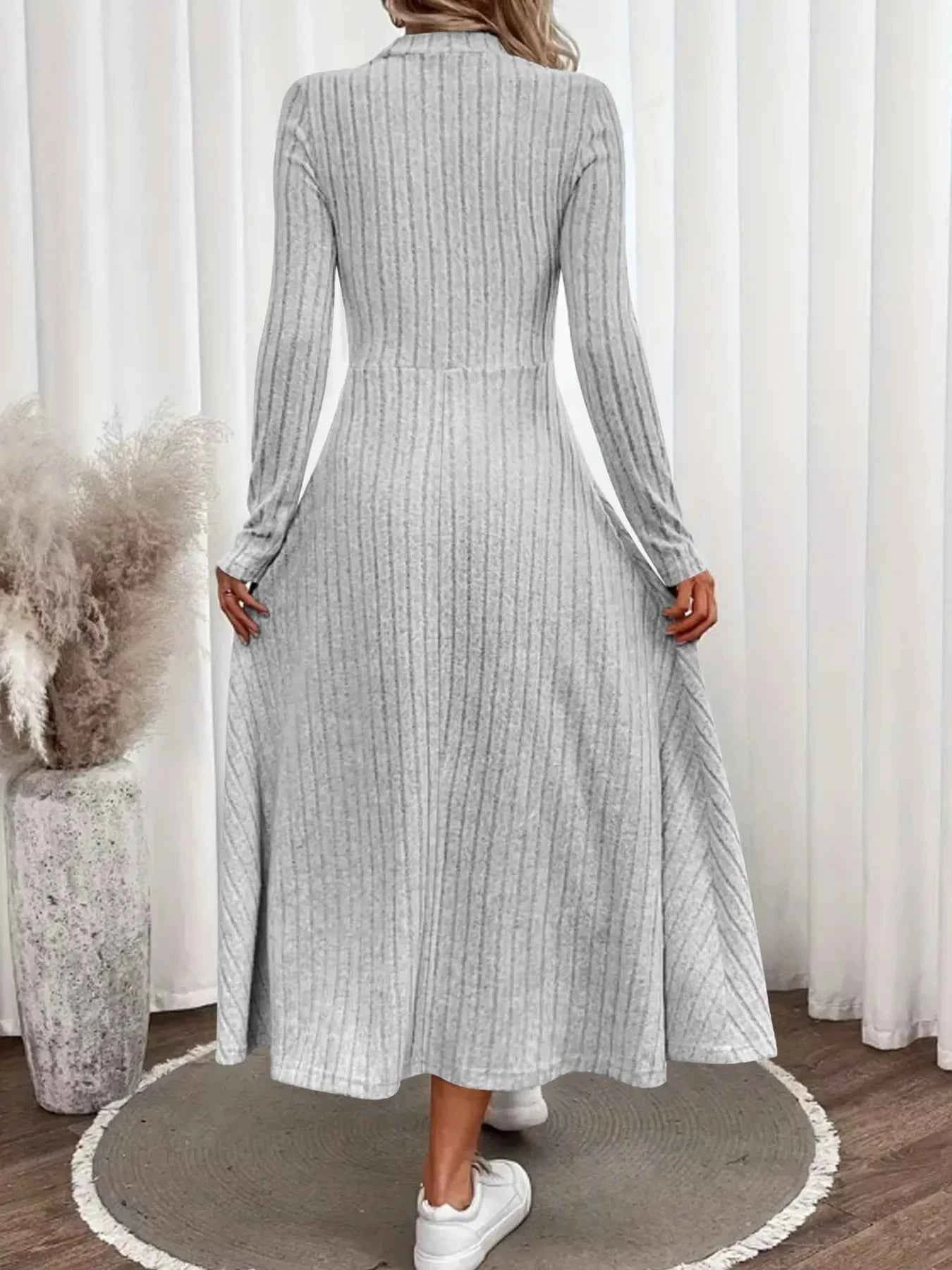Ribbed Knit Long Sleeve Midi Dress